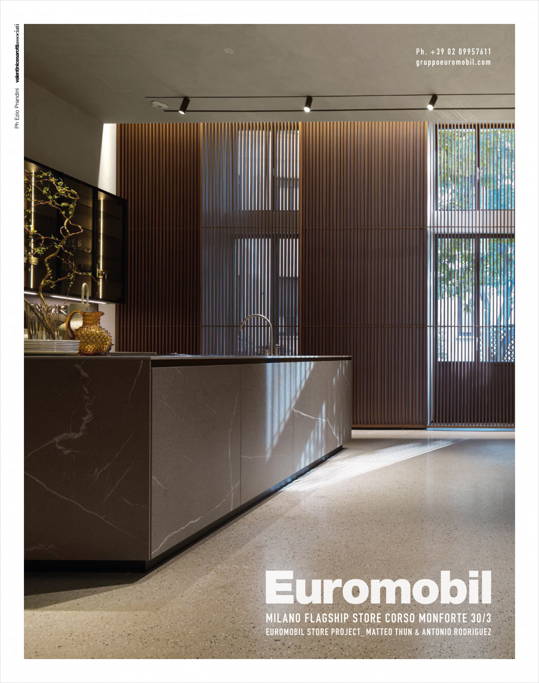 FLAGSHIP STORE EUROMOBIL